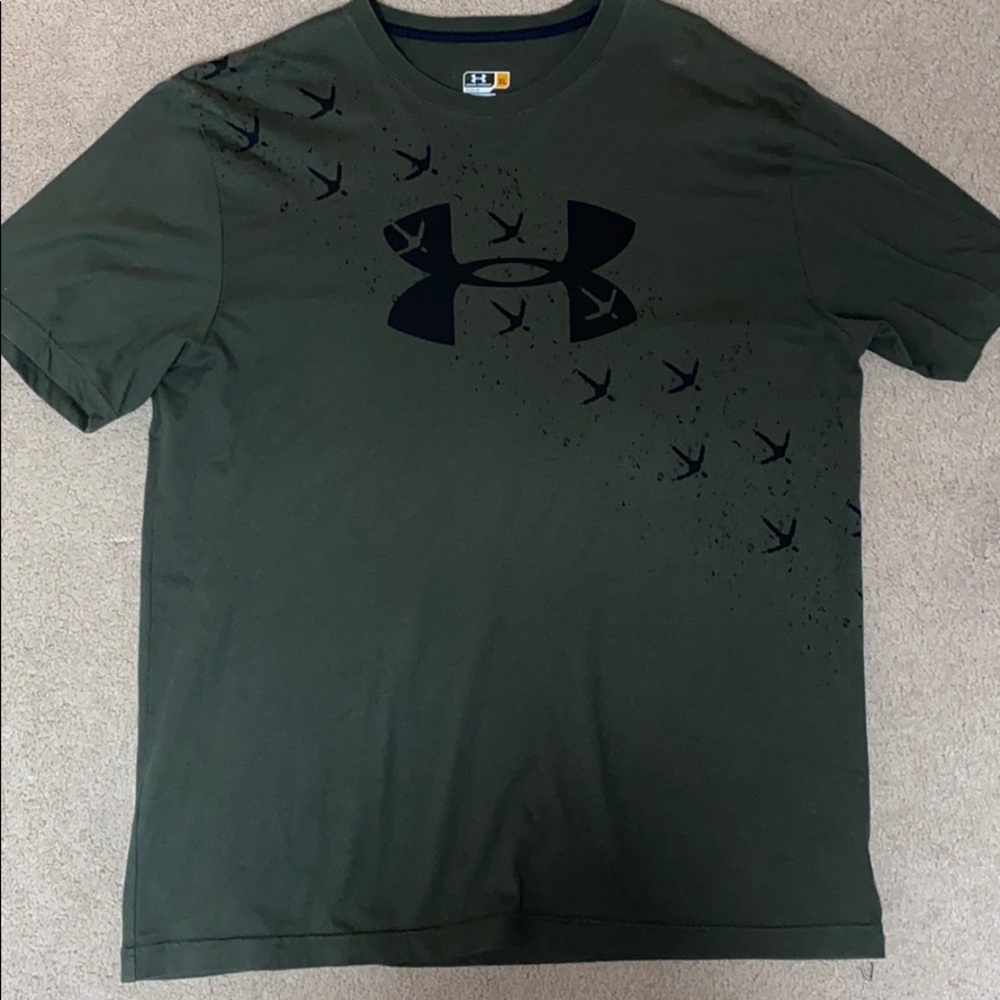 XL Under Armour Shirt